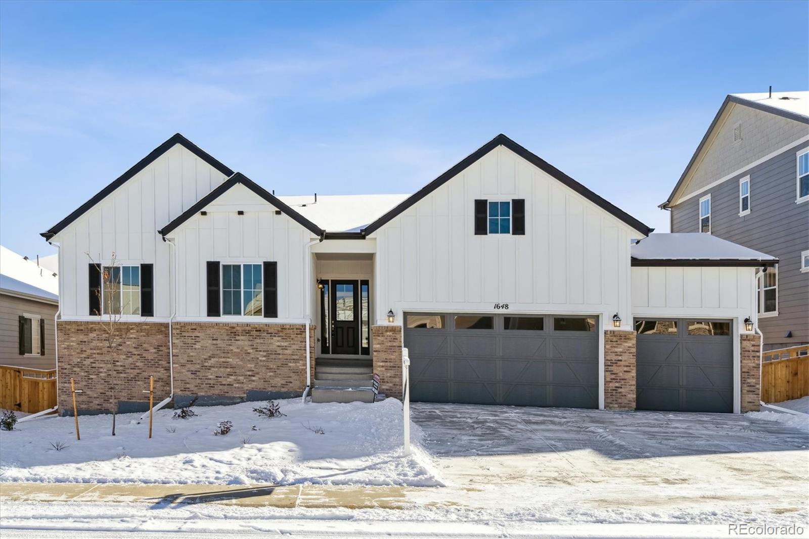 1648  Gentle Rain Drive, castle rock MLS: 7257505 Beds: 4 Baths: 4 Price: $874,950