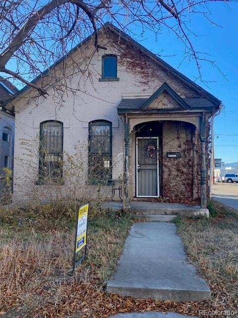 1439  Lipan Street, denver MLS: 9488499 Beds: 3 Baths: 1 Price: $349,900