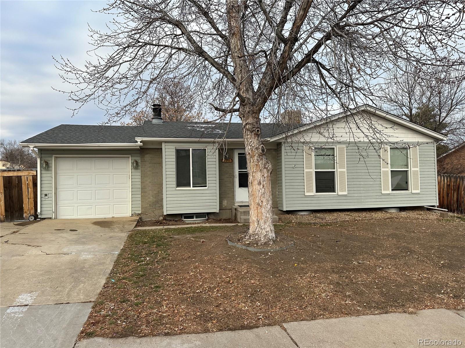 2725 E 97th Avenue, denver MLS: 8022987 Beds: 5 Baths: 2 Price: $430,000