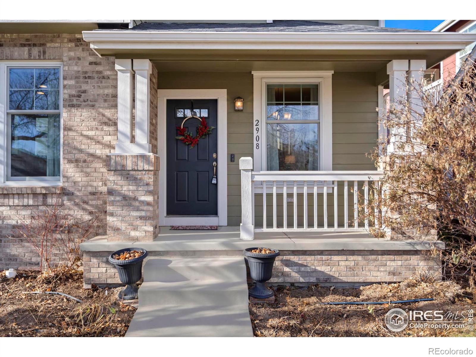 2908  Cornerstone Lane, fort collins MLS: 4567891023433 Beds: 5 Baths: 3 Price: $615,000