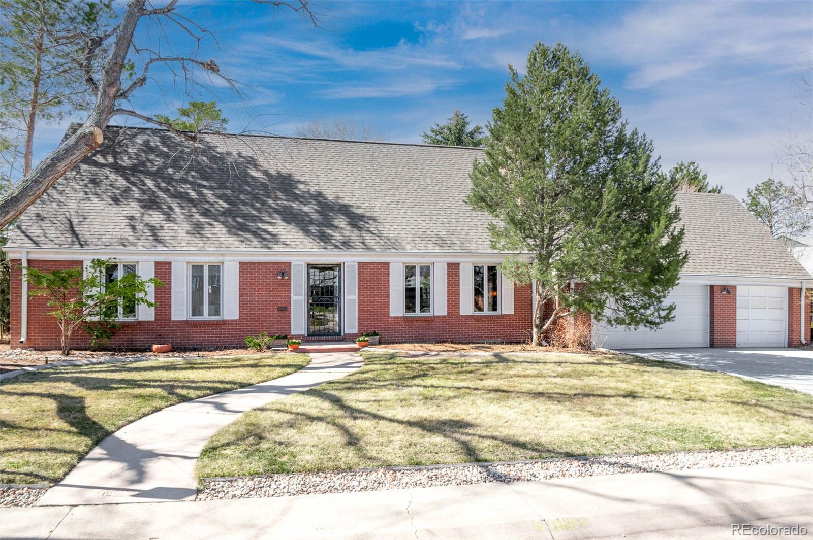 995 S Jackson Street, denver MLS: 2067303 Beds: 5 Baths: 3 Price: $1,950,000