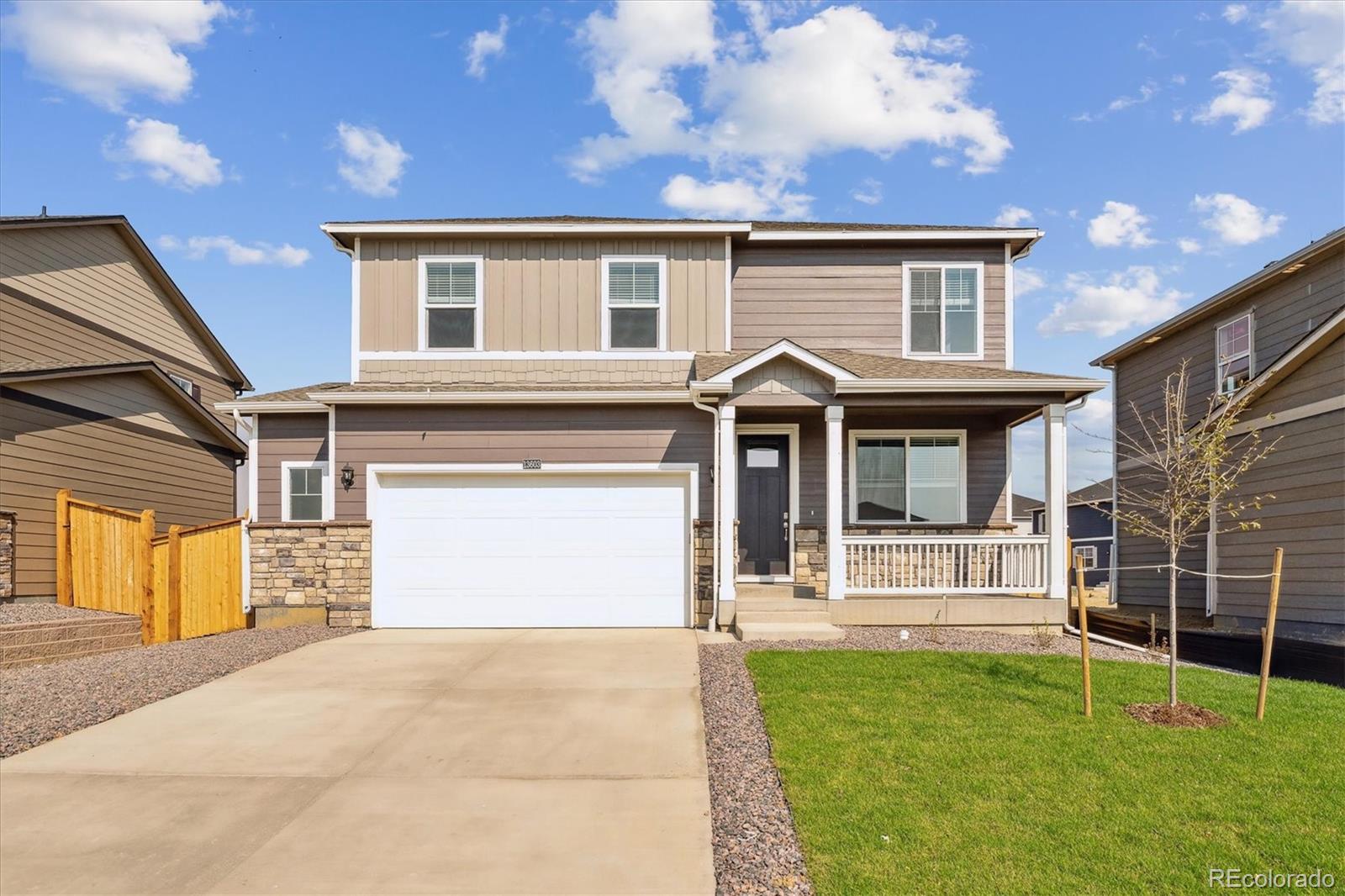 4213  Sandstone Drive, mead MLS: 1980096 Beds: 3 Baths: 3 Price: $534,900