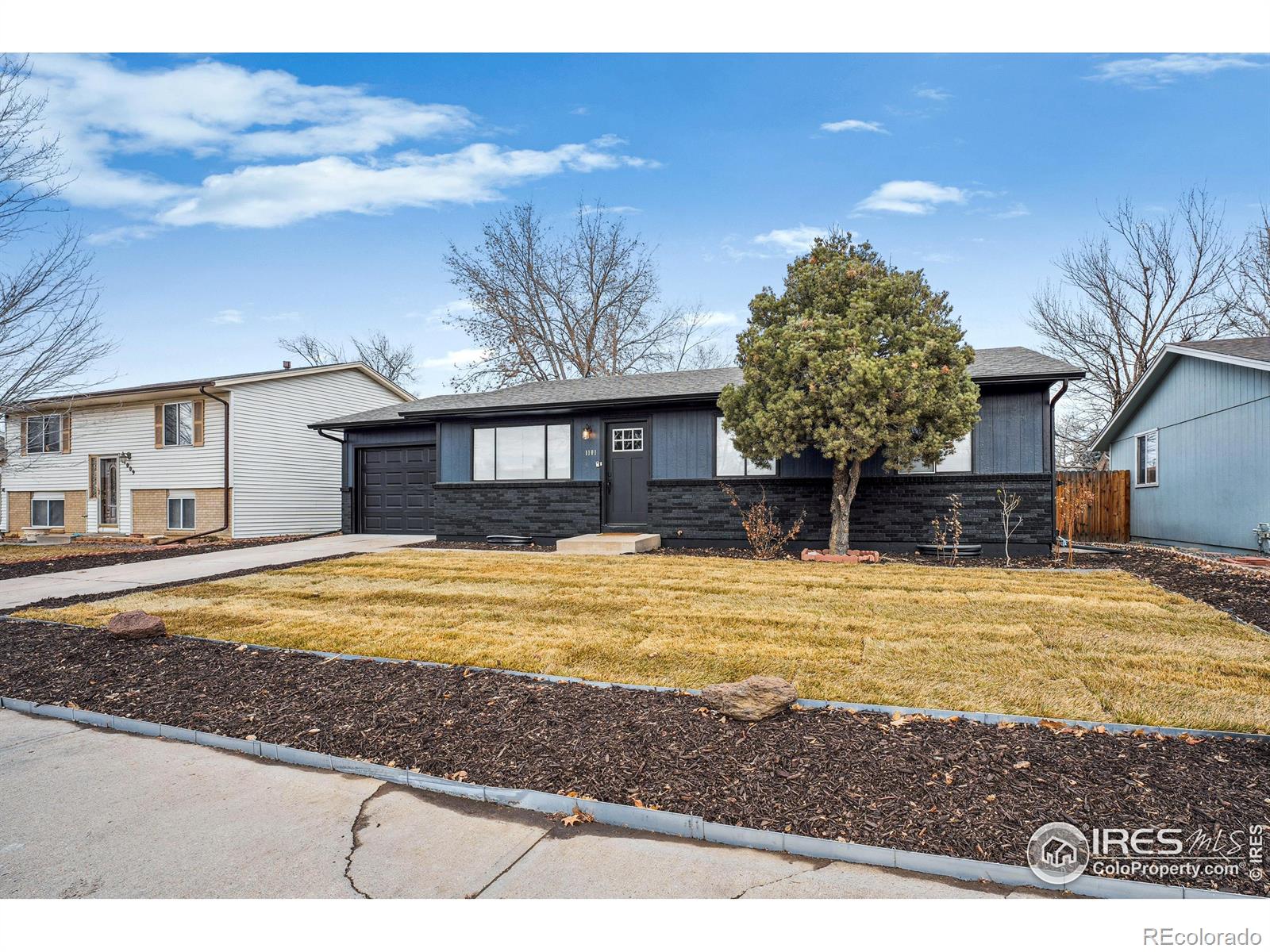 1101  Village Drive, fort lupton MLS: 4567891023601 Beds: 5 Baths: 2 Price: $460,000