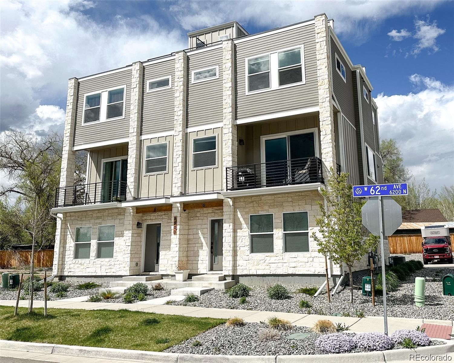 8500 W 62nd Avenue H, Arvada  MLS: 5374392 Beds: 3 Baths: 4 Price: $689,700
