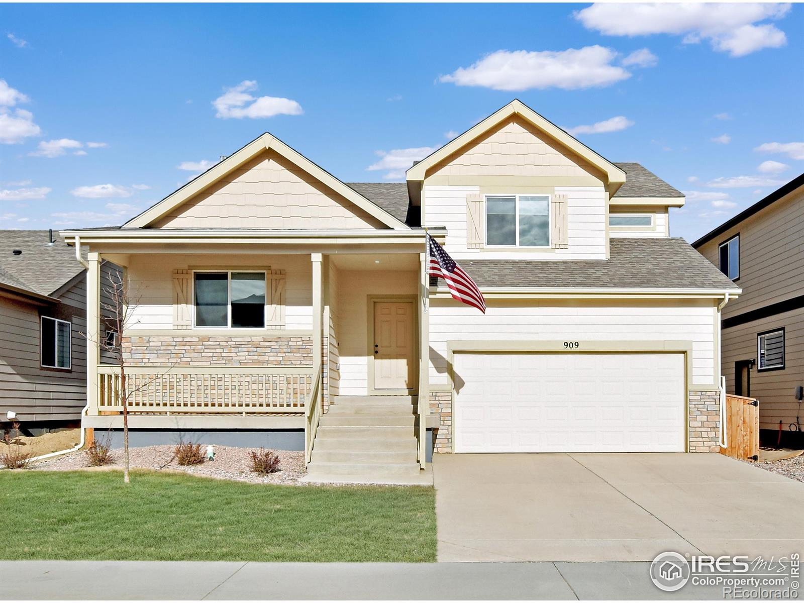 909  Milner Pass Road, severance MLS: 4567891023700 Beds: 4 Baths: 3 Price: $454,900