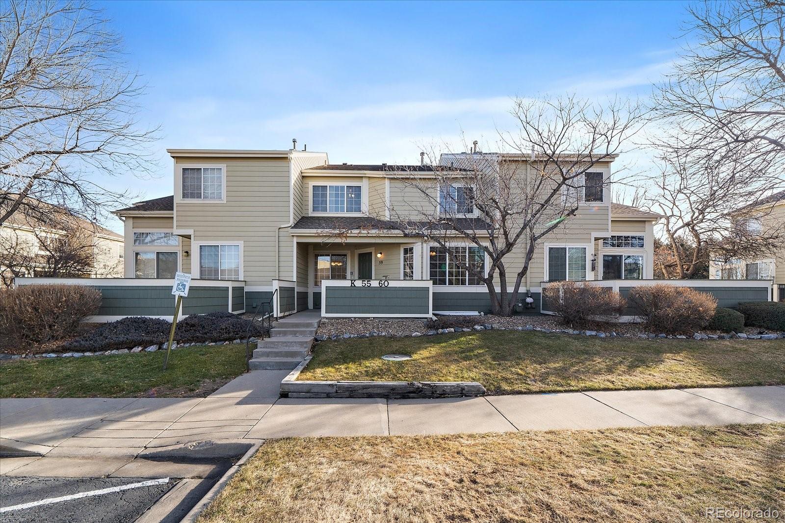 930 button rock drive, Longmont sold home. Closed on 2025-12-29 for $355,000.