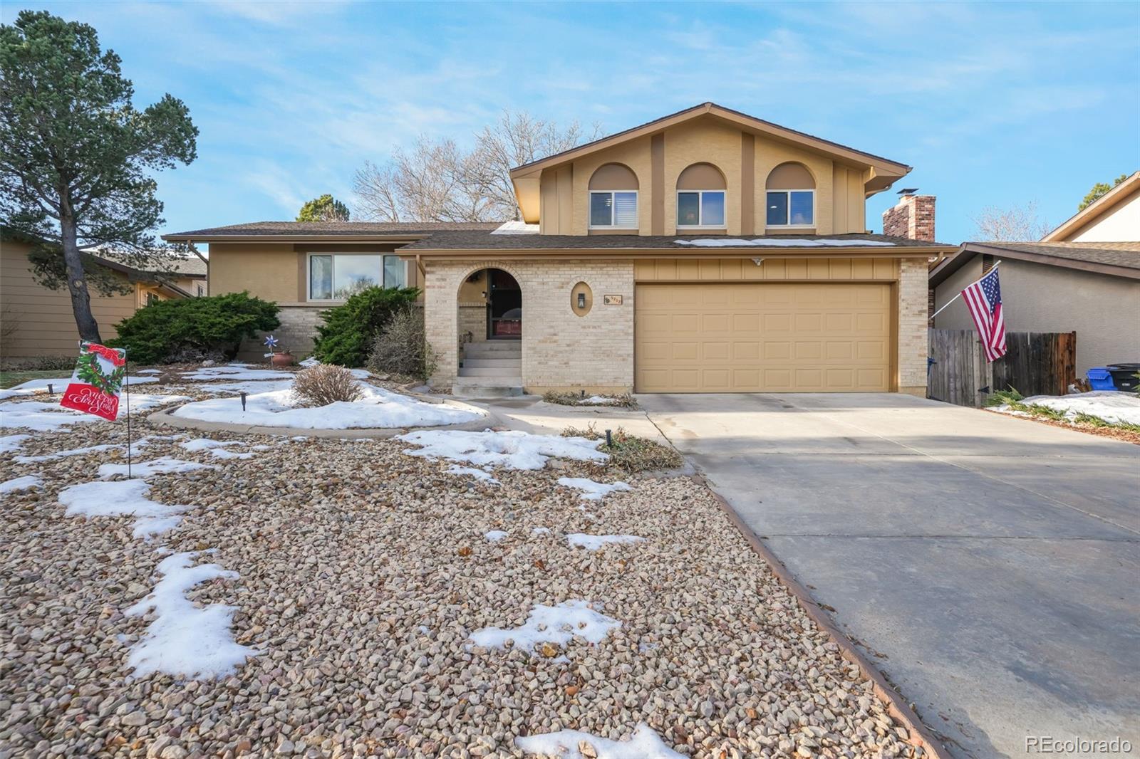 Villa Loma Colorado Springs Home | MLS #: 64410845212  Escapardo Way, Colorado Springs Beds: 5 Baths: 3 Price: $499,900