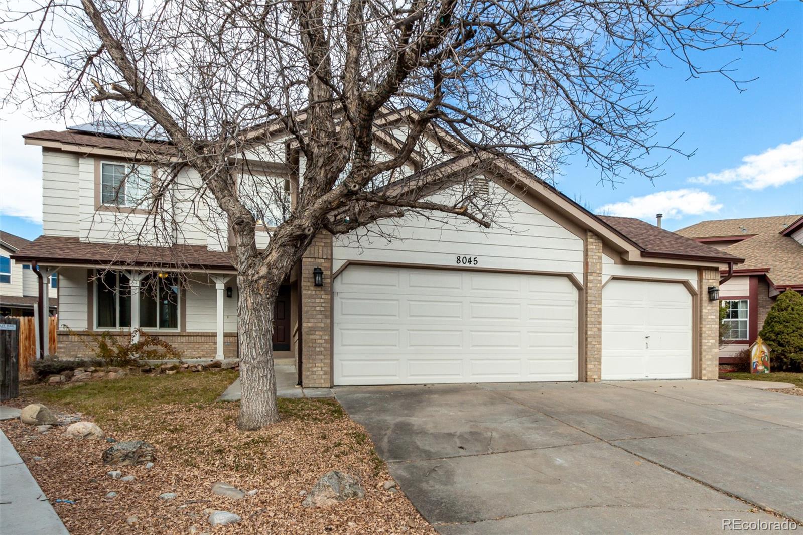 8045  Gray Circle, arvada MLS: 7429237 Beds: 5 Baths: 3 Price: $815,000