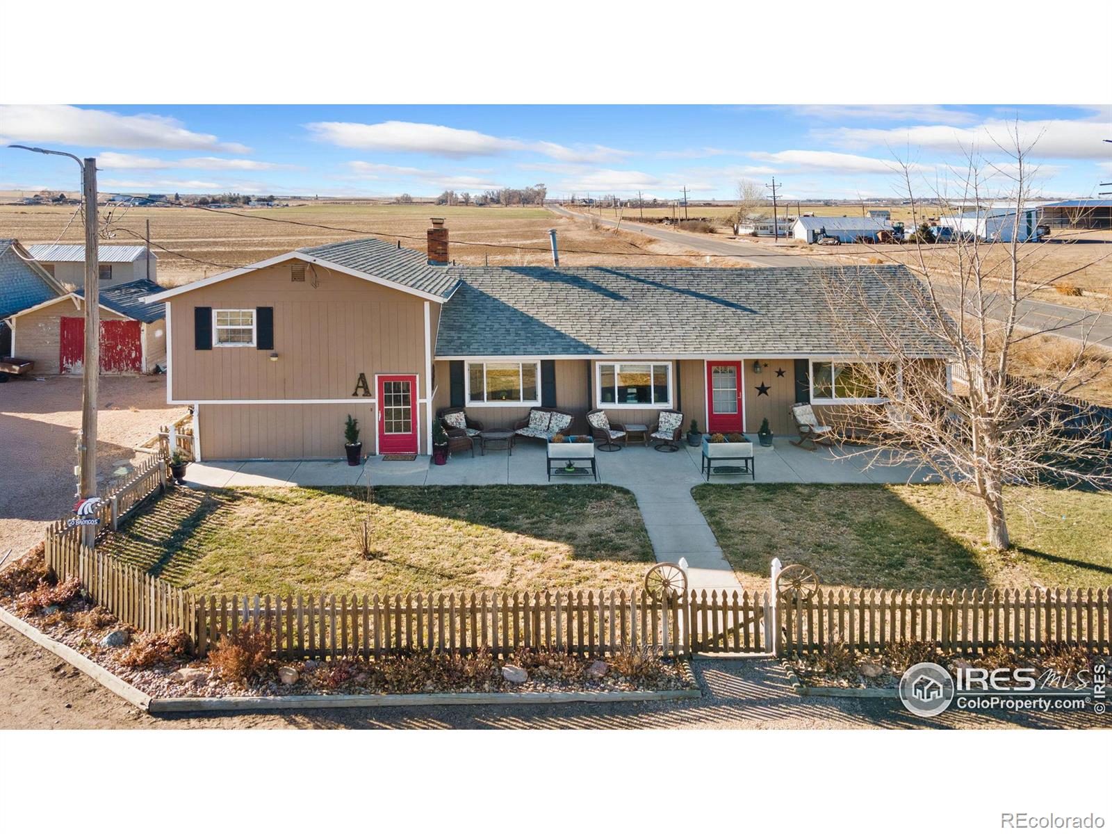 27464 county road 44 , Kersey sold home. Closed on 2025-05-22 for $655,000.