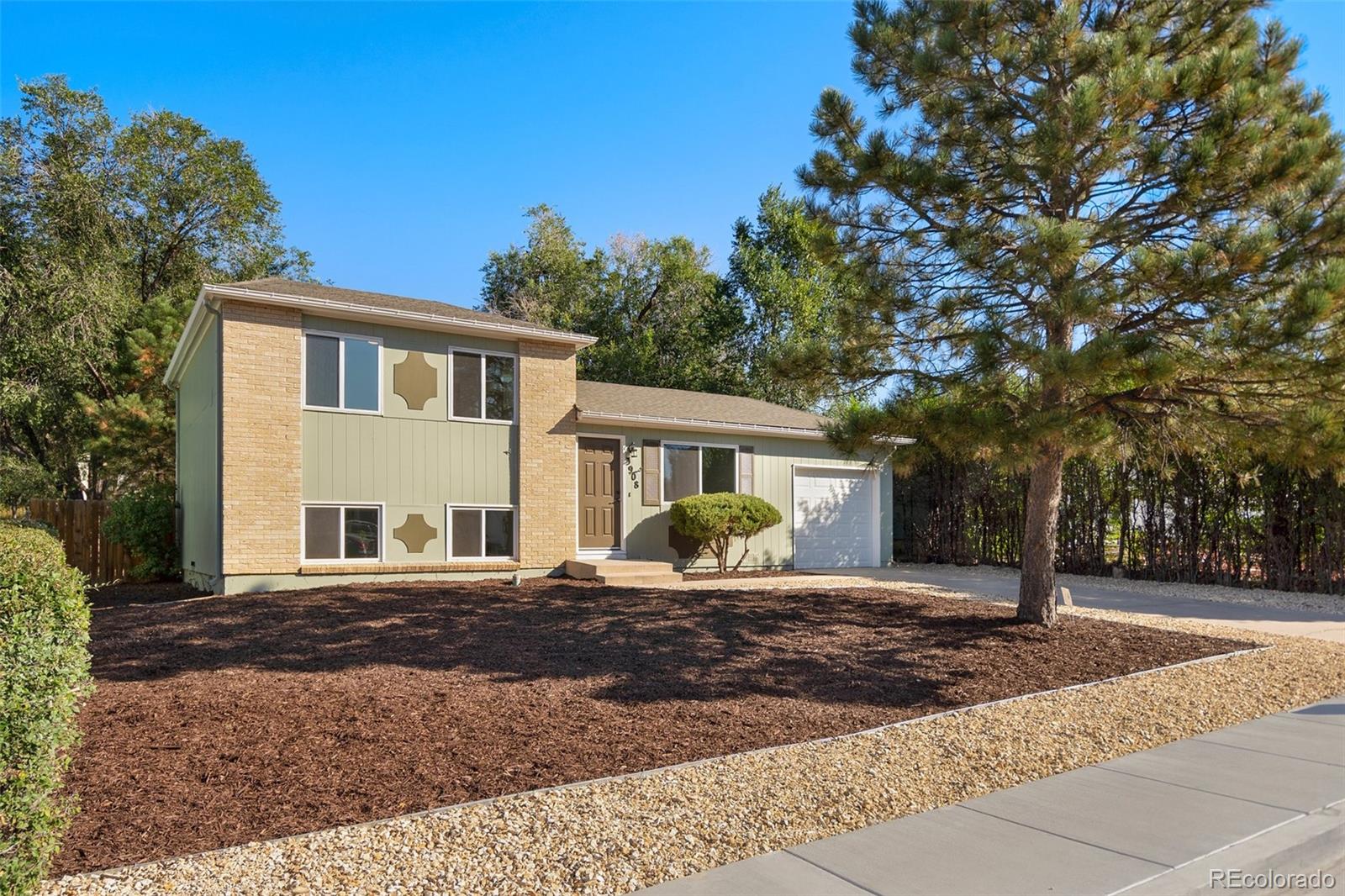 Eastborough Colorado Springs Home | MLS #: 49717973908  Whittier Drive, Colorado Springs Beds: 3 Baths: 2 Price: $359,000