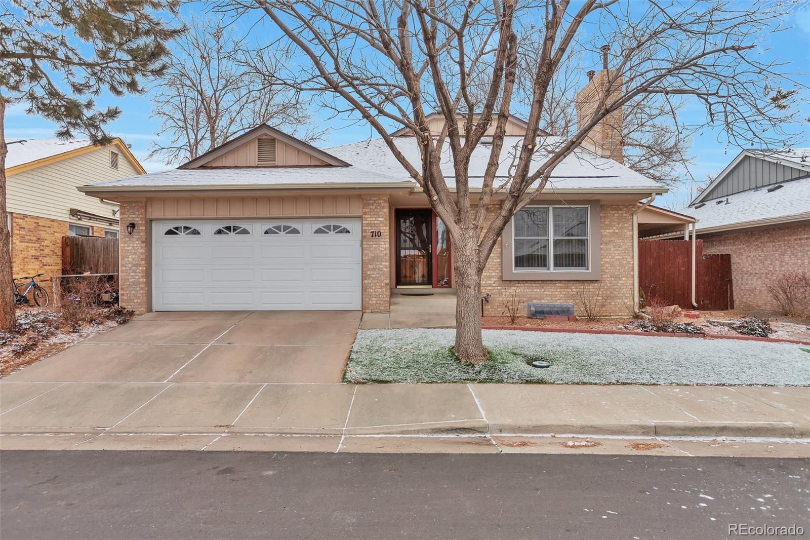 710  Kittredge Street, aurora MLS: 8869671 Beds: 4 Baths: 3 Price: $519,999