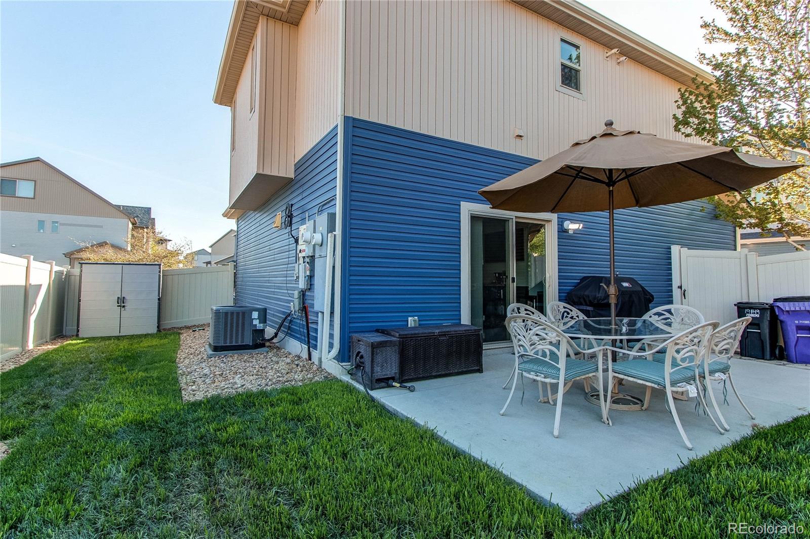 19149 E 55th Avenue, denver MLS: 3042610 Beds: 2 Baths: 3 Price: $415,000