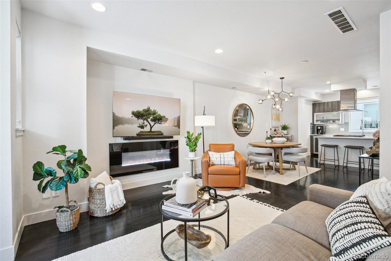 1615  Julian Street 102, Denver  MLS: 2806184 Beds: 3 Baths: 4 Price: $729,900