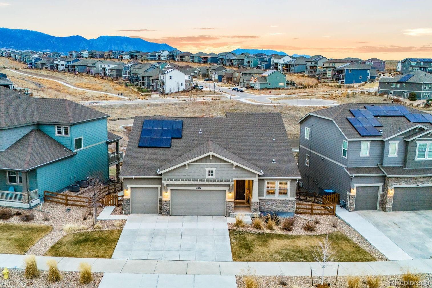 18081 W 94th Lane, arvada MLS: 5149155 Beds: 5 Baths: 4 Price: $975,000