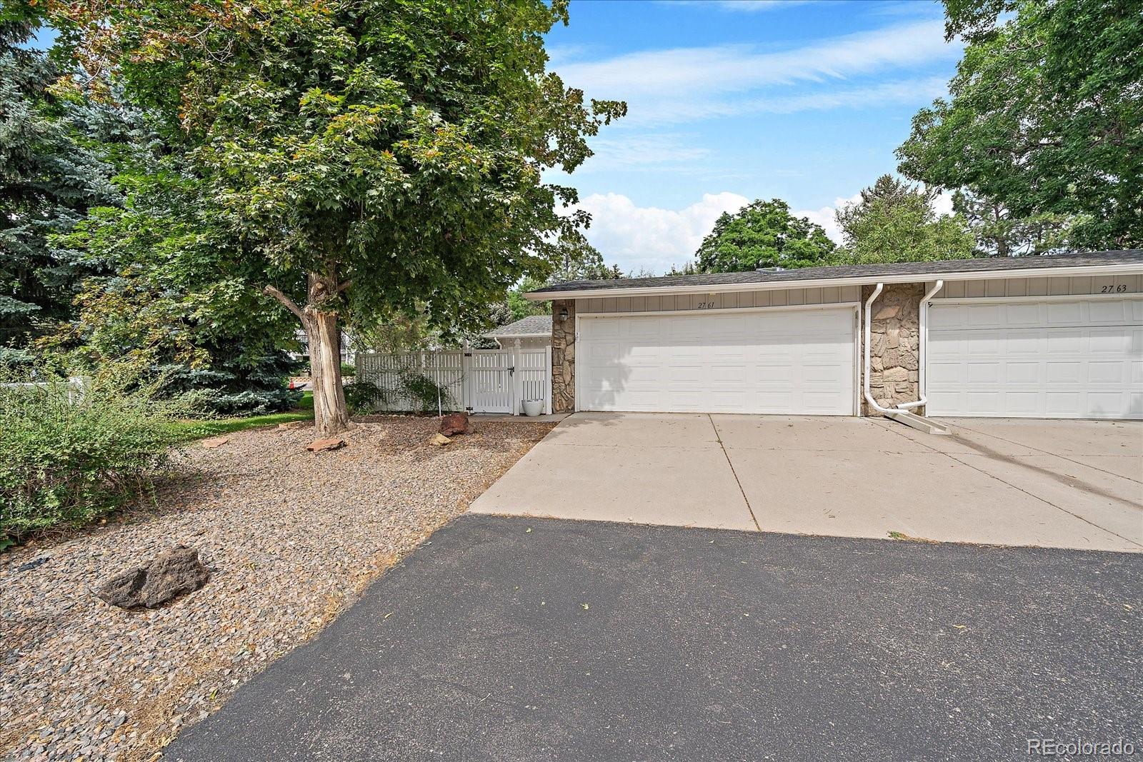 Heather Ridge Aurora Condo / Townhome | MLS #: 78990392761 S Xanadu Way , Aurora Beds: 2 Baths: 2 Price: $410,000