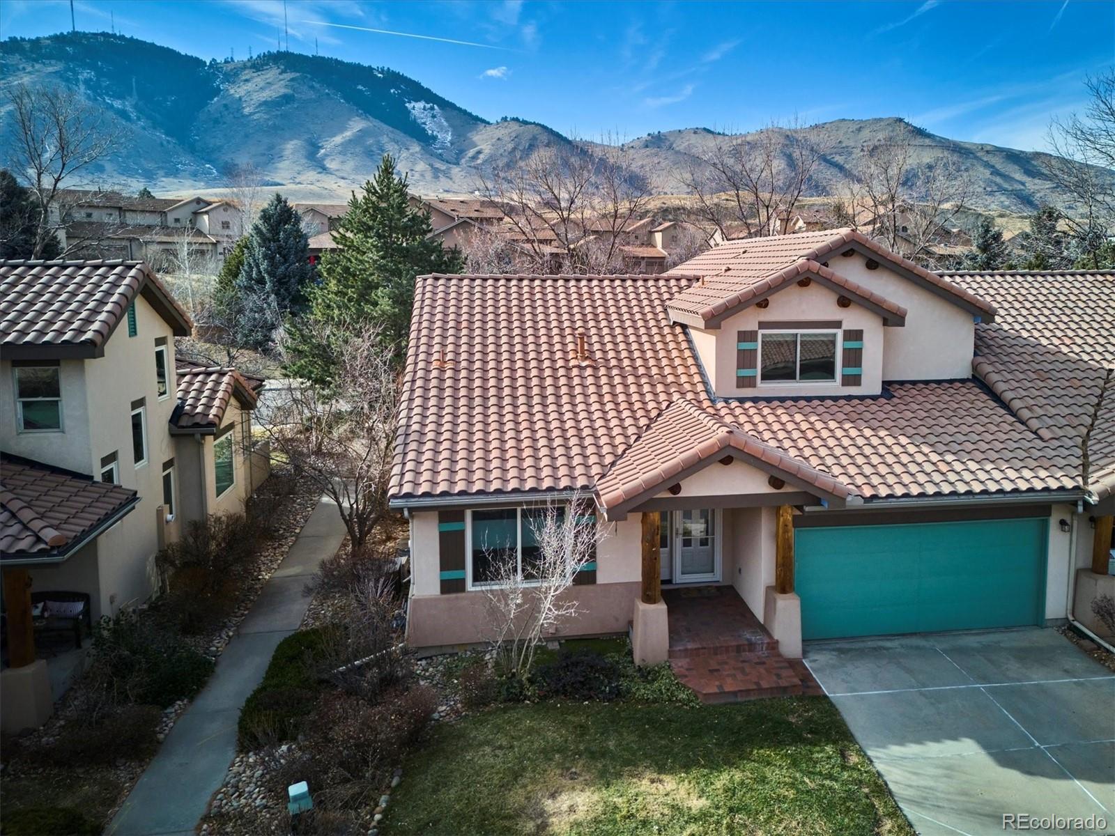 1060  Cottonwood Circle , Golden  MLS: 7608905 Beds: 5 Baths: 4 Price: $1,000,000