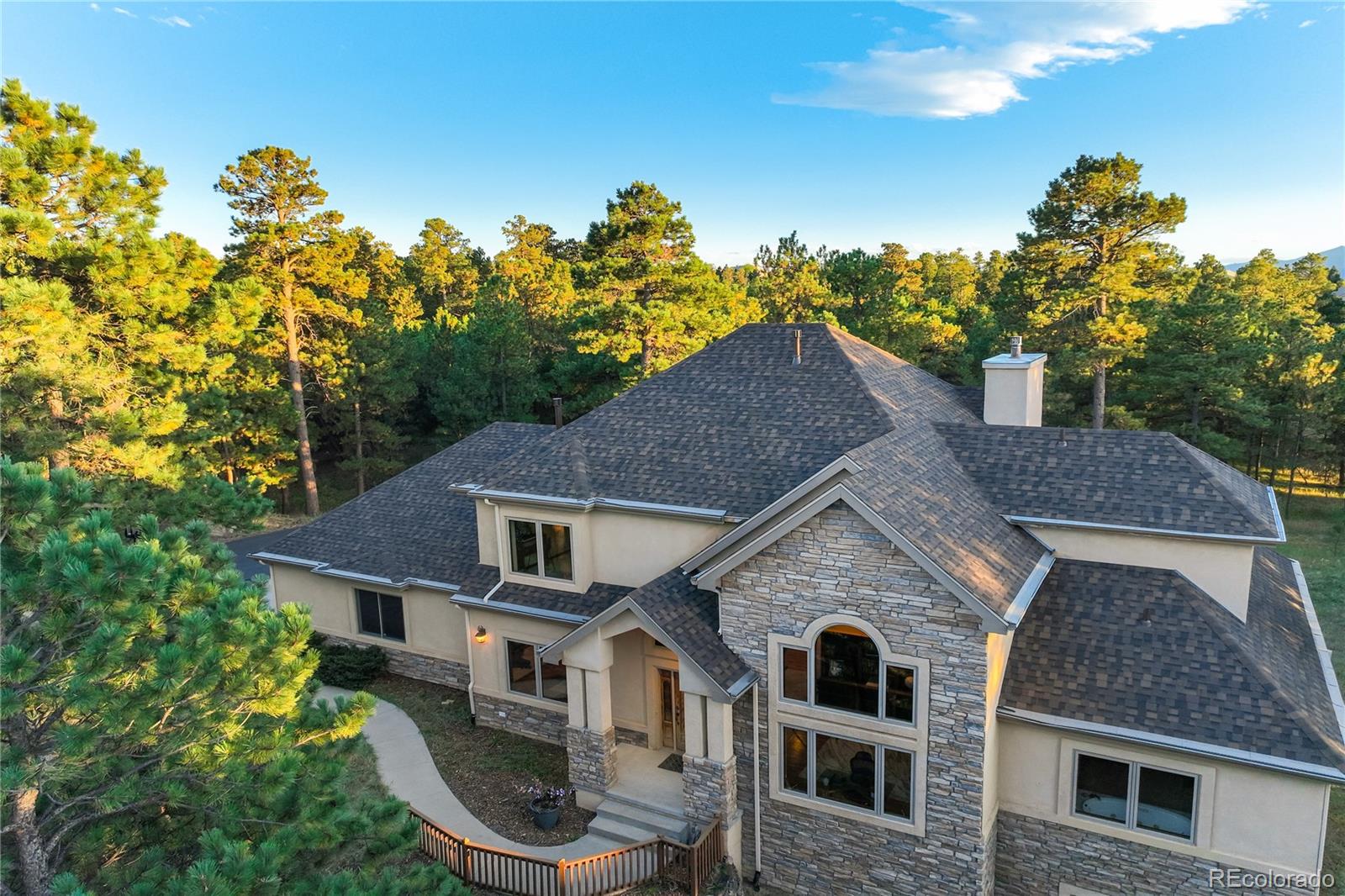 1220 scarsbrook court, Monument sold home. Closed on 2025-04-25 for $1,325,000.