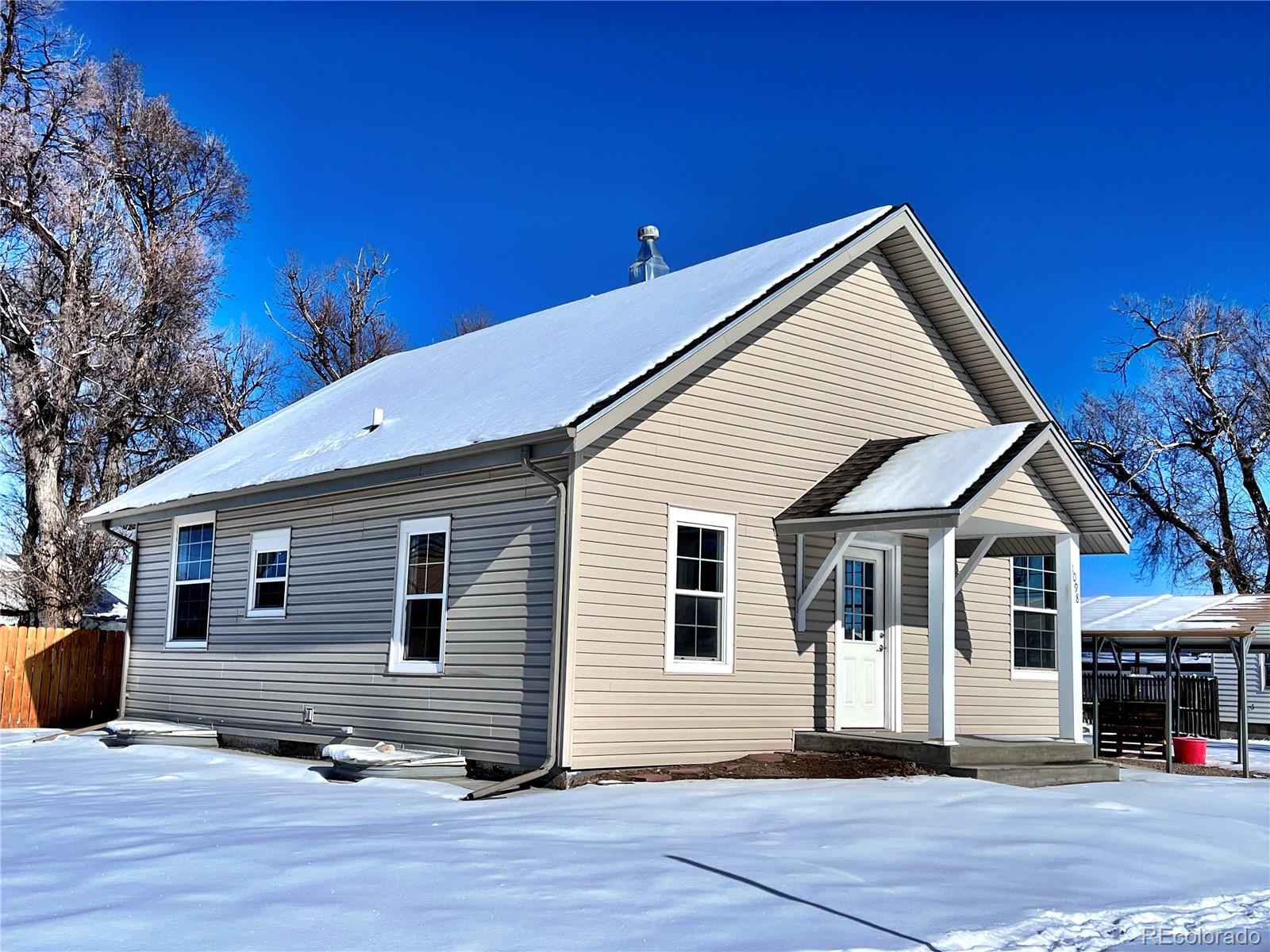 1098  8th street, Limon sold home. Closed on 2025-06-27 for $255,000.
