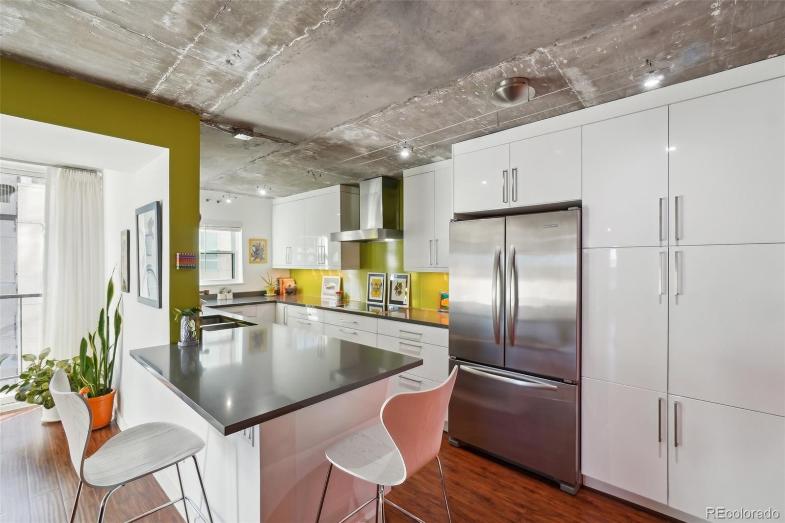 2 adams street, Denver sold home. Closed on 2025-05-30 for $430,000.