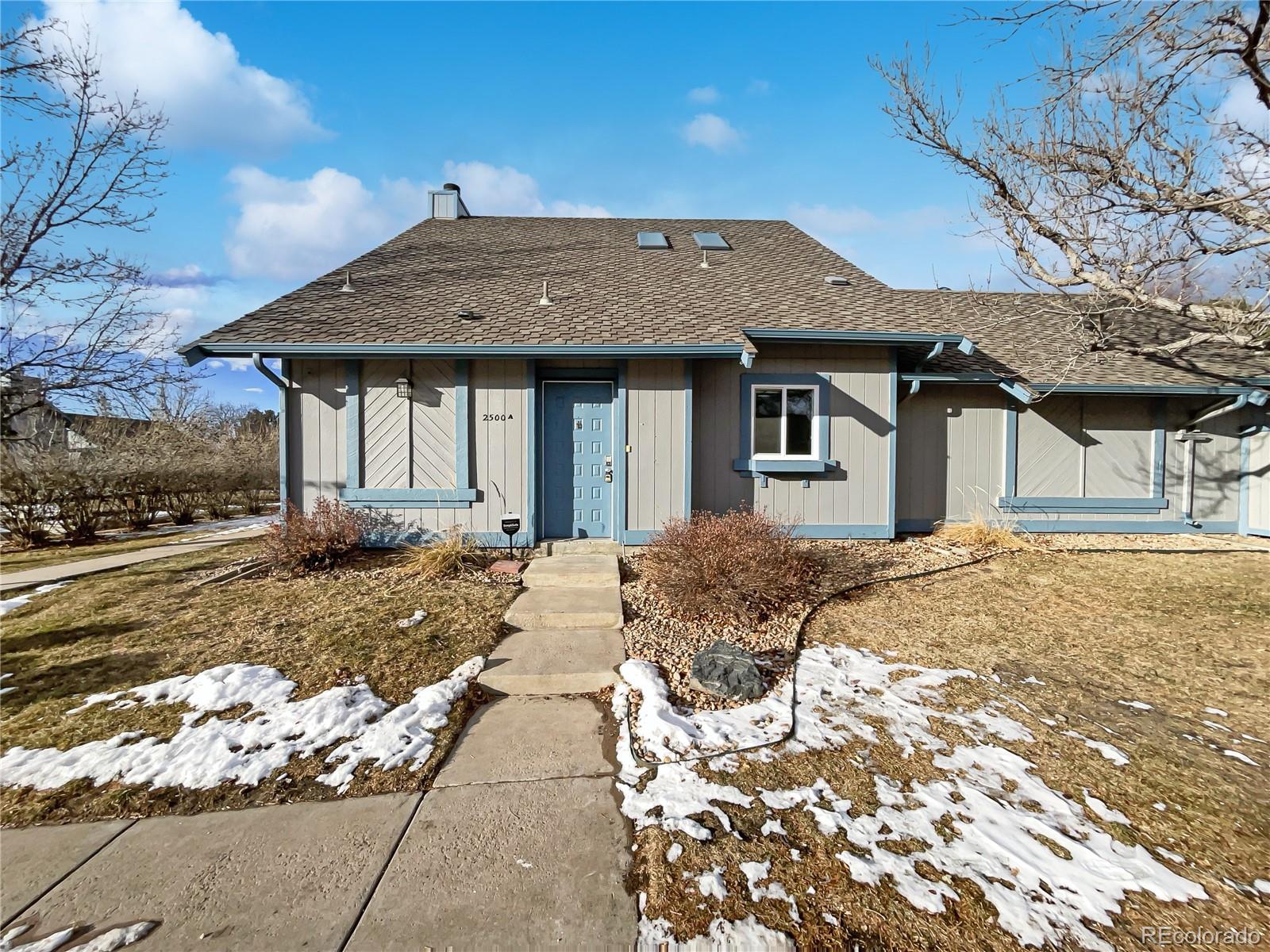 Heather Ridge South Aurora Home | MLS #: 85116432500 S Victor Street, Aurora Beds: 3 Baths: 3 Price: $337,000