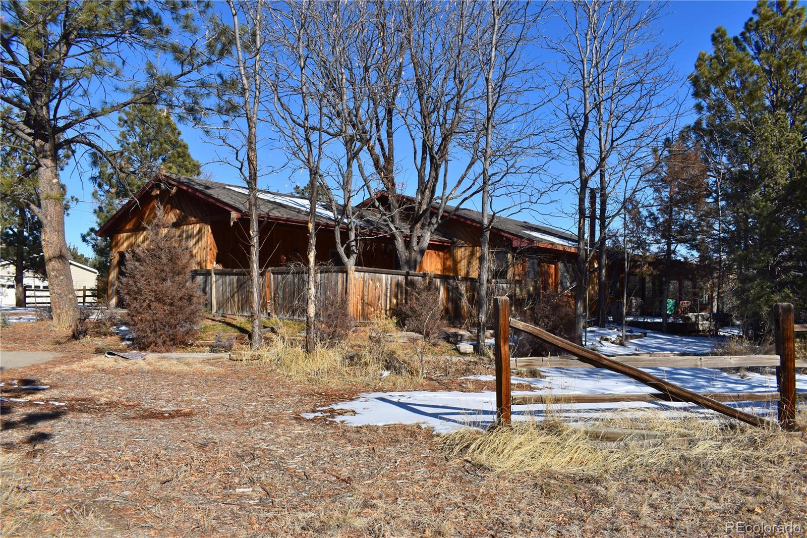 7082 s buckley road, Foxfield sold home. Closed on 2025-02-20 for $795,000.