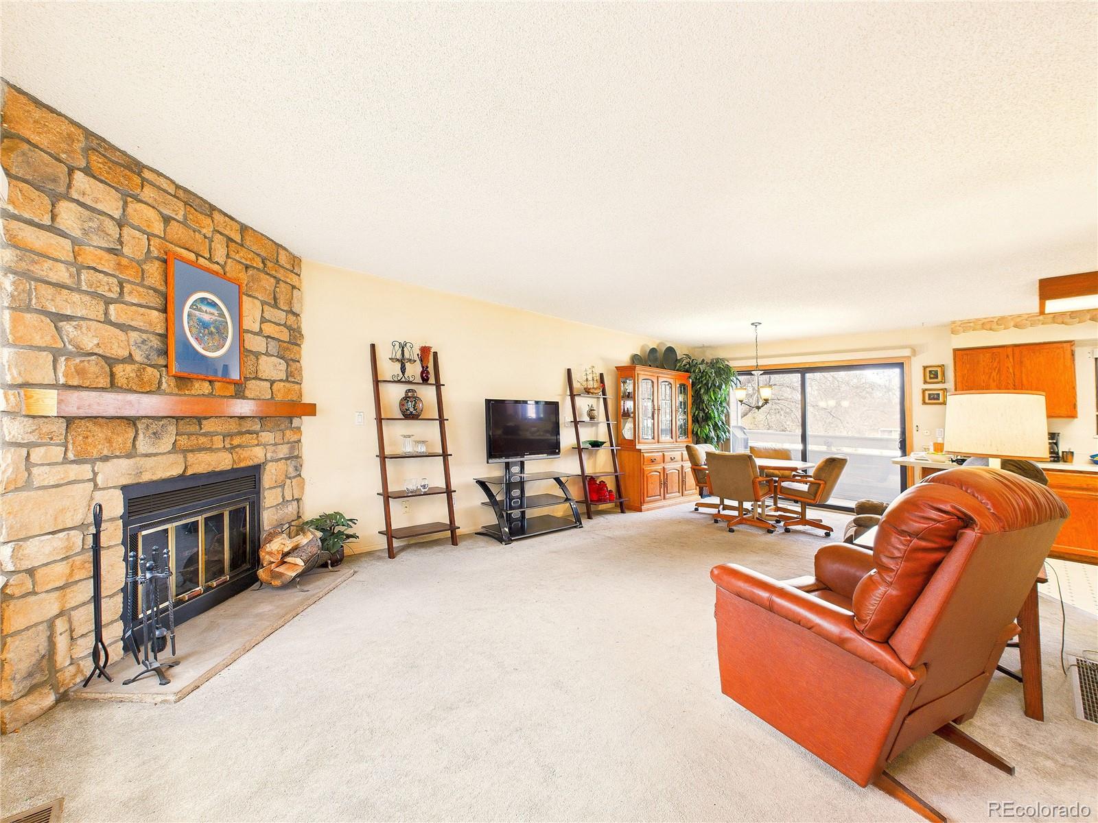 8777 W Cornell Avenue 2, Lakewood  MLS: 6588005 Beds: 2 Baths: 2 Price: $349,000