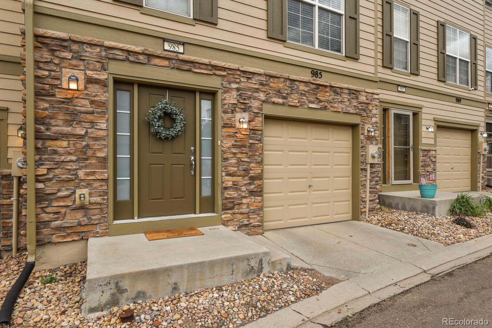 985 burning bush point, Monument sold home. Closed on 2025-05-02 for $390,000.