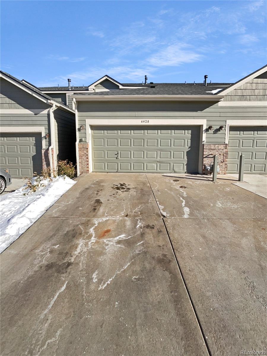4428 S Jebel Court, centennial MLS: 3939719 Beds: 2 Baths: 3 Price: $391,000