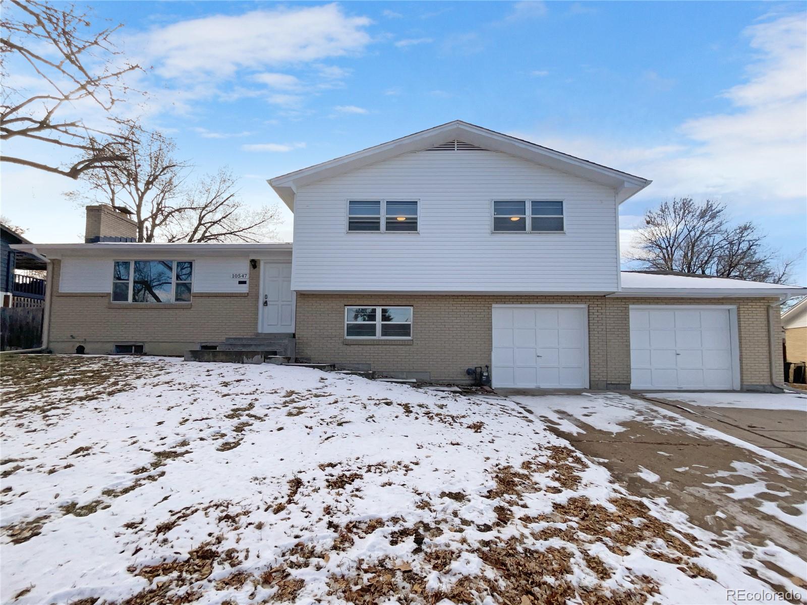10547  Pompey Way, northglenn MLS: 3853154 Beds: 3 Baths: 3 Price: $540,000