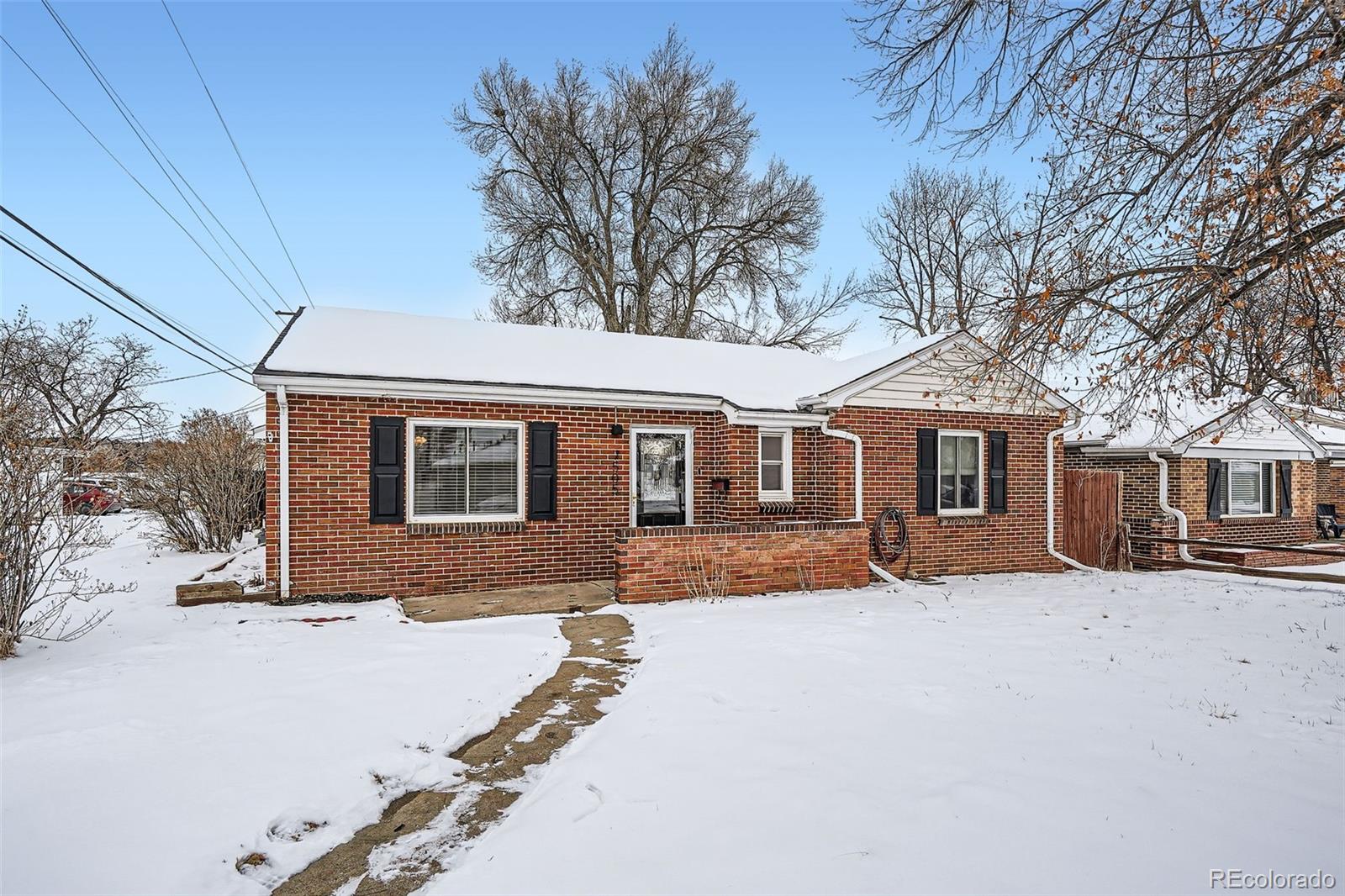7505  Robinson Way, arvada MLS: 4705140 Beds: 2 Baths: 2 Price: $569,500