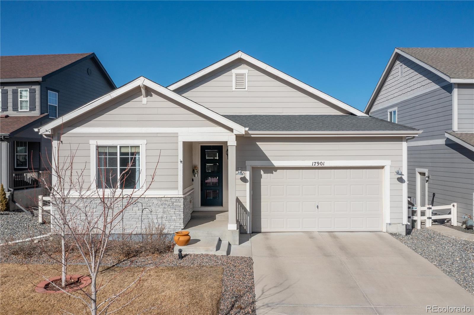17901 E Emilia Drive, parker MLS: 1592250 Beds: 5 Baths: 3 Price: $785,000