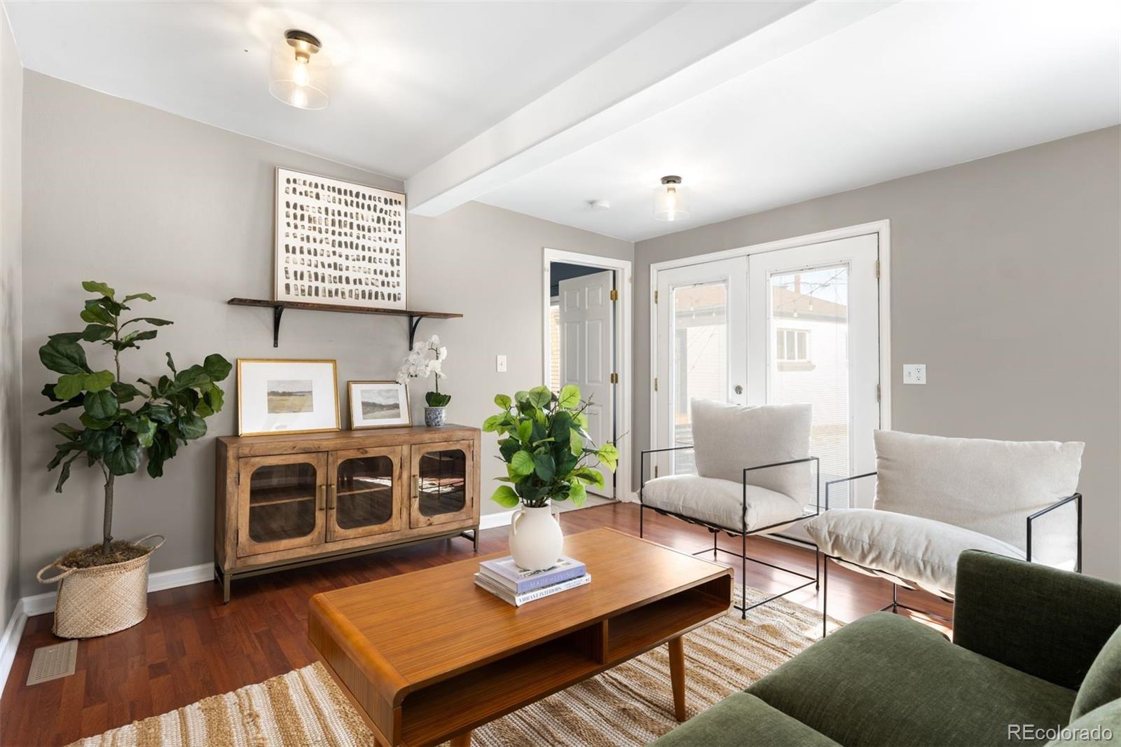 2610  poplar street, Denver sold home. Closed on 2025-05-12 for $522,000.