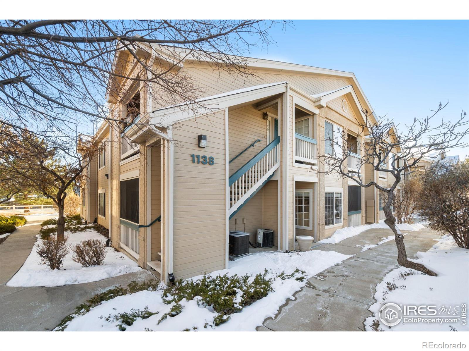 1138  Opal Street, broomfield MLS: 4567891025416 Beds: 2 Baths: 2 Price: $375,000