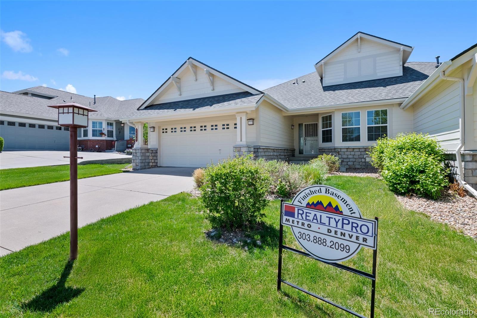 7879 S Zante Court, aurora MLS: 5762822 Beds: 3 Baths: 3 Price: $695,000