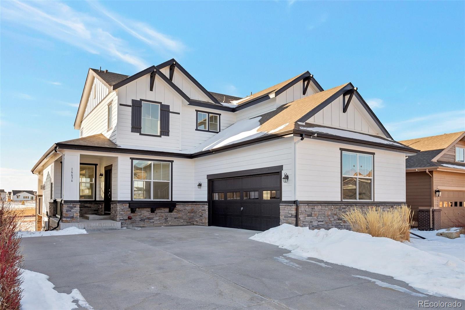 16636 W 94th Drive, arvada MLS: 5566615 Beds: 4 Baths: 3 Price: $775,000