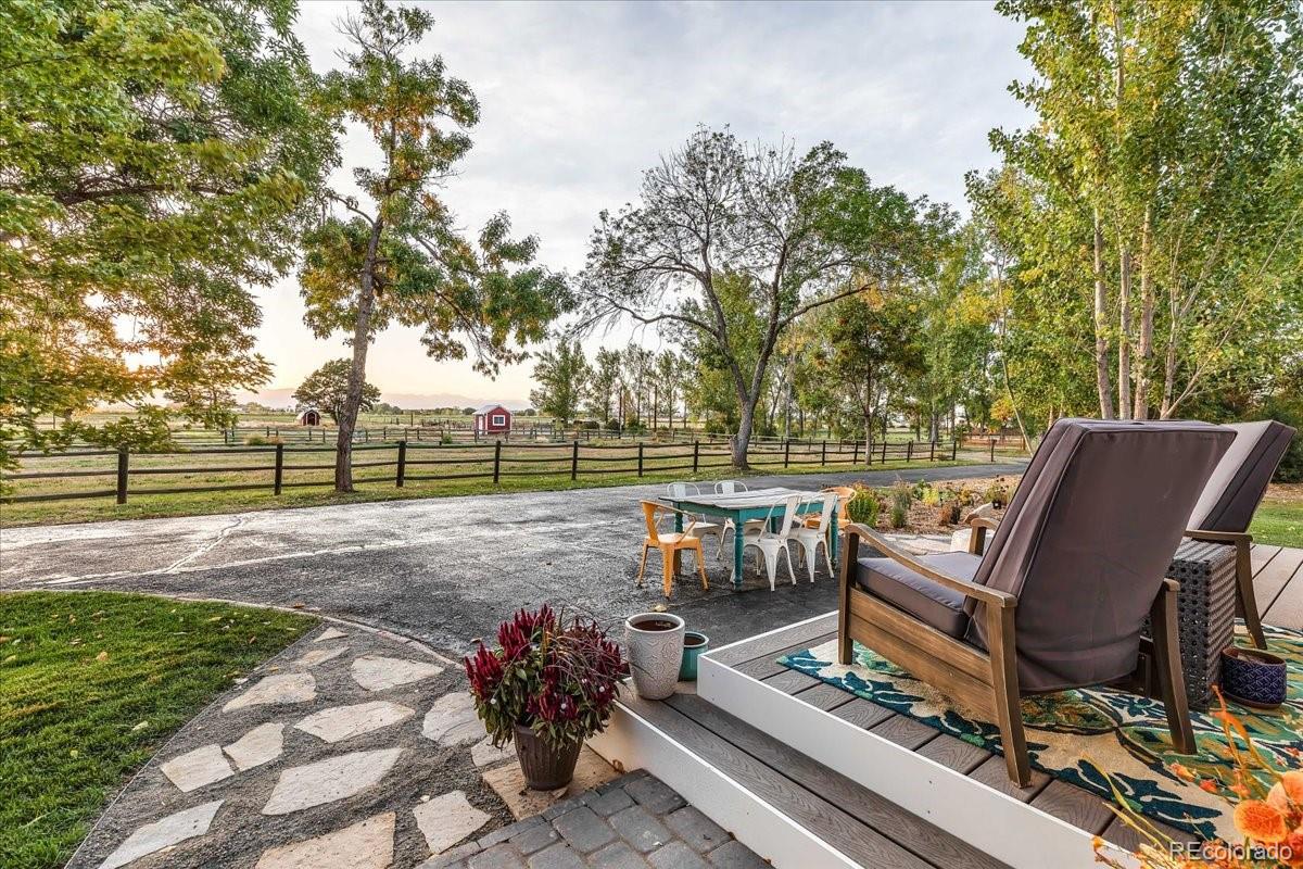 10876  Maple Road, lafayette MLS: 8748394 Beds: 5 Baths: 4 Price: $1,650,000