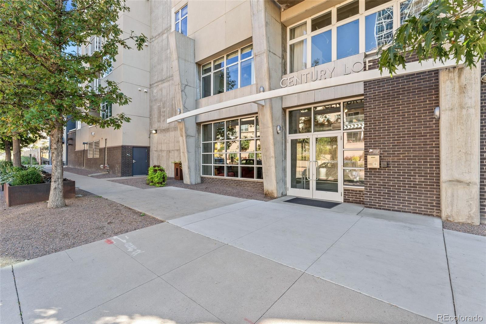 290 W 12th Avenue 303, Denver  MLS: 2030304 Beds: 2 Baths: 2 Price: $575,000