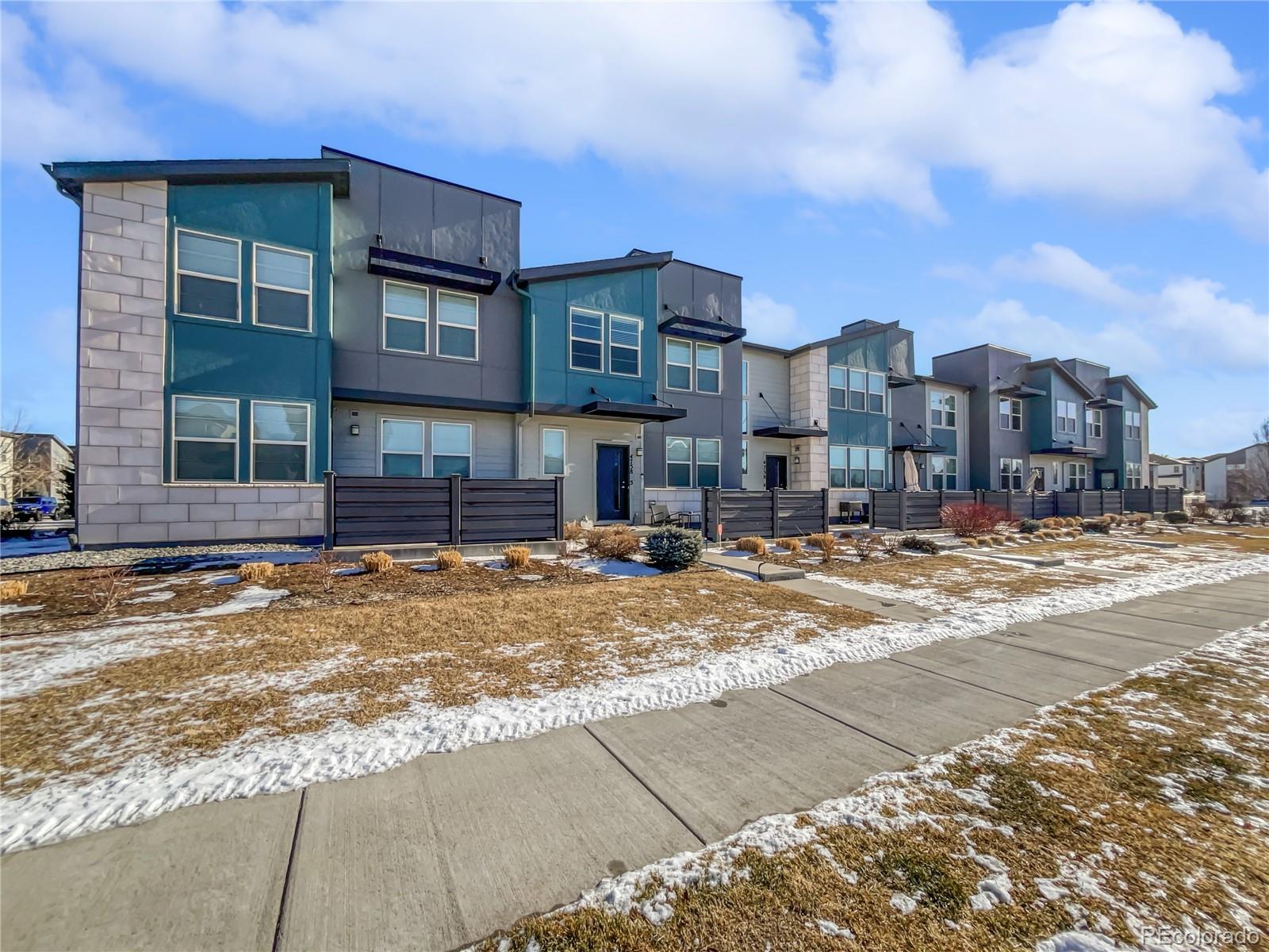 4758  Kittredge Street 2, Denver  MLS: 8918838 Beds: 4 Baths: 3 Price: $432,000