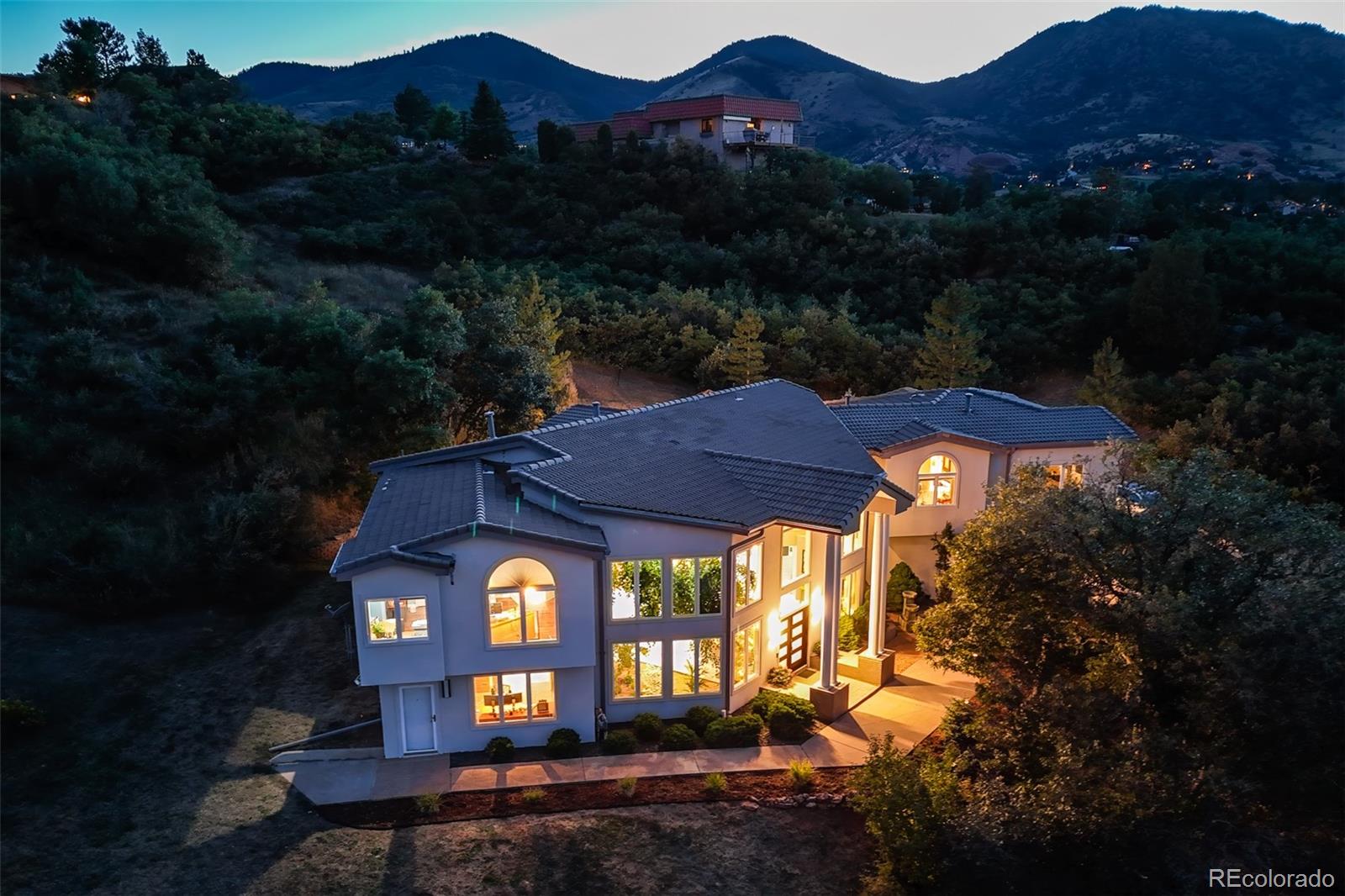 5799  Crestbrook Circle, morrison MLS: 6728583 Beds: 3 Baths: 4 Price: $2,000,000