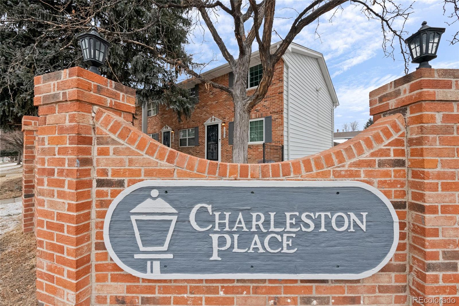 Charleston Place Aurora Condo / Townhome | MLS #: 768697913993 E Jewell Avenue , Aurora Beds: 3 Baths: 3 Price: $320,000
