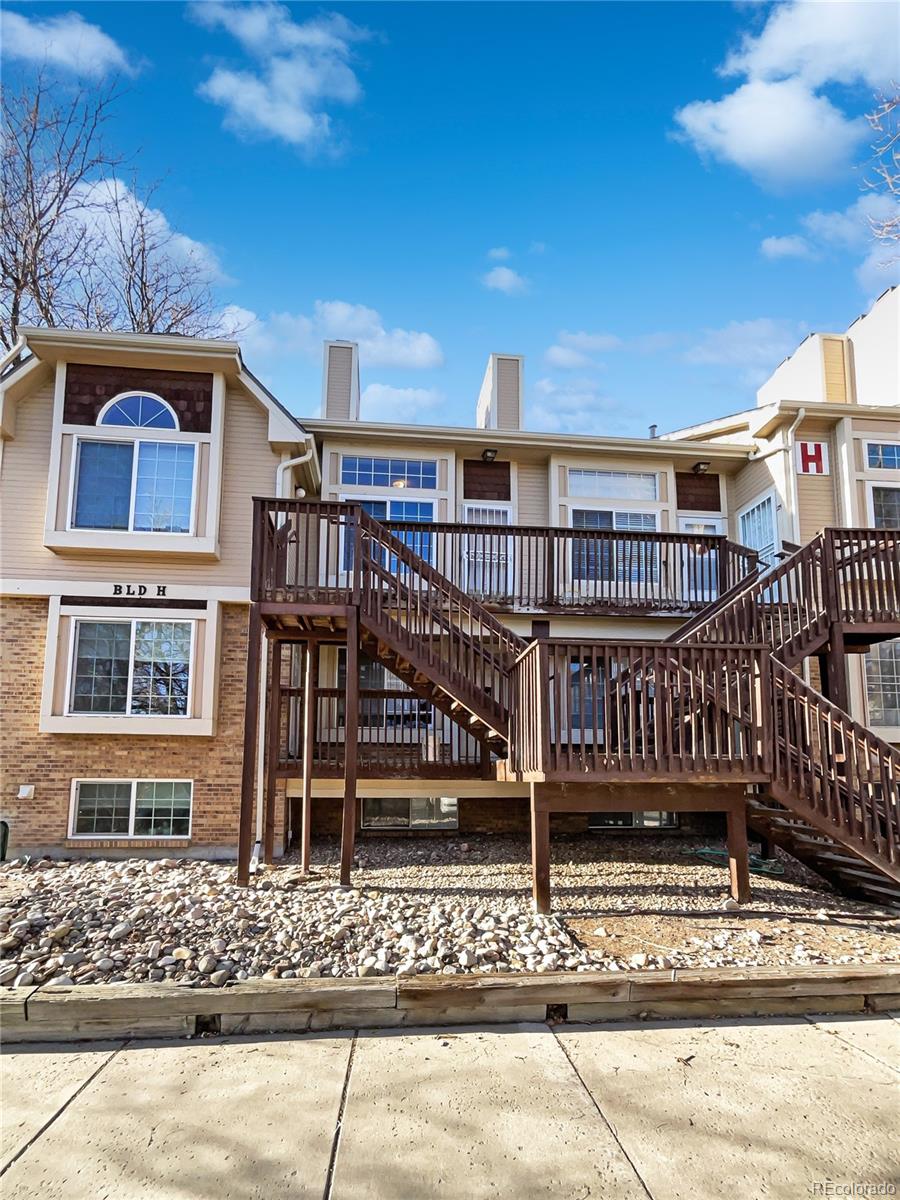 Topaz At Indian Creek Denver Condo / Townhome | MLS #: 34123301885 S Quebec Way H27, Denver Beds: 2 Baths: 2 Price: $229,000