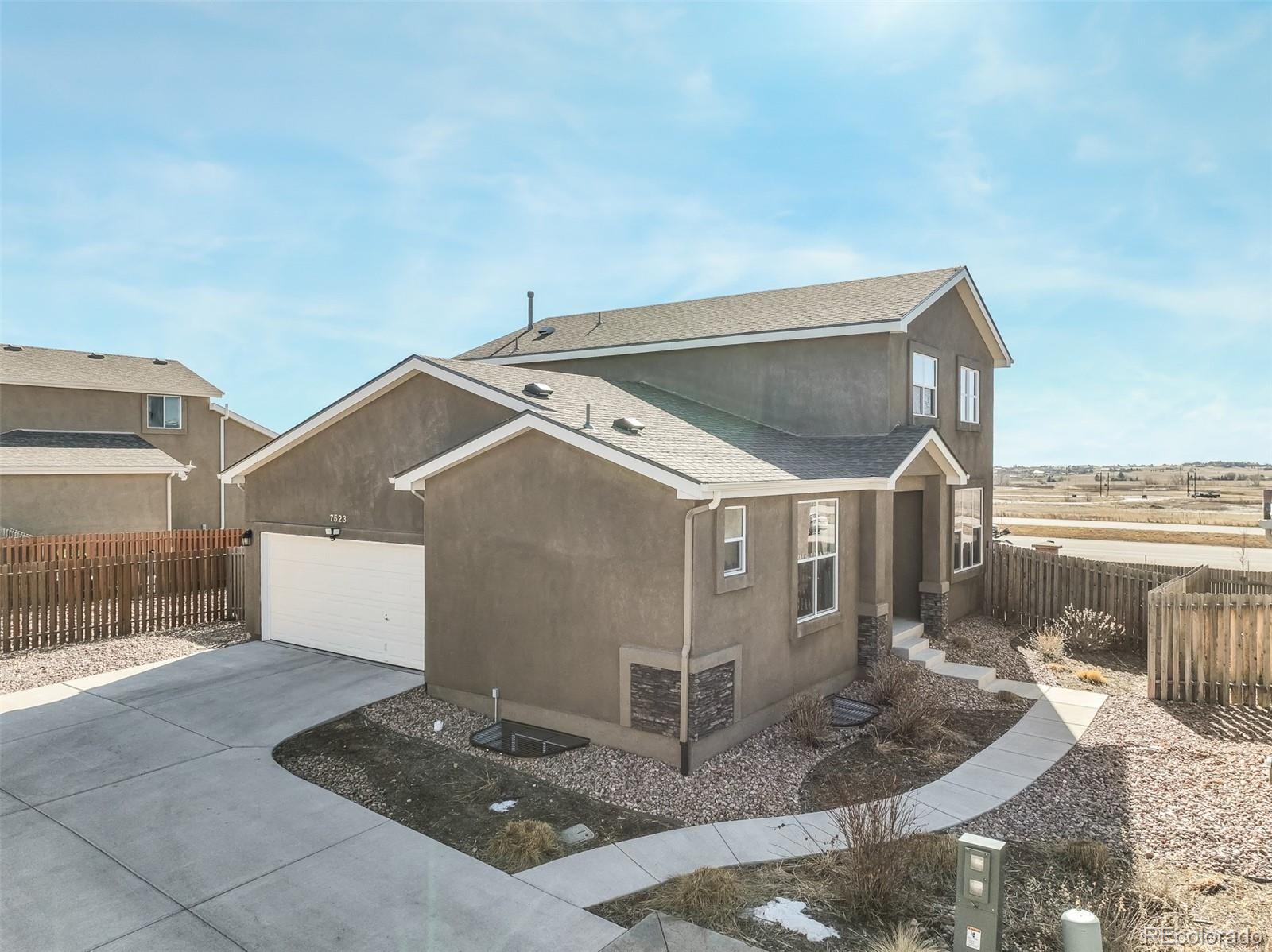  Peyton Home | MLS #: 31490967523  Saynassalo Point, Peyton Beds: 4 Baths: 0 Price: $425,000