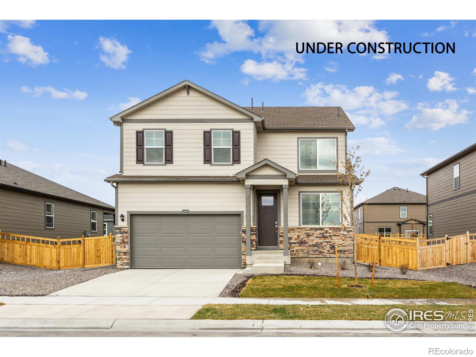 837  Ledge Street, lochbuie MLS: 4567891026087 Beds: 4 Baths: 3 Price: $519,500