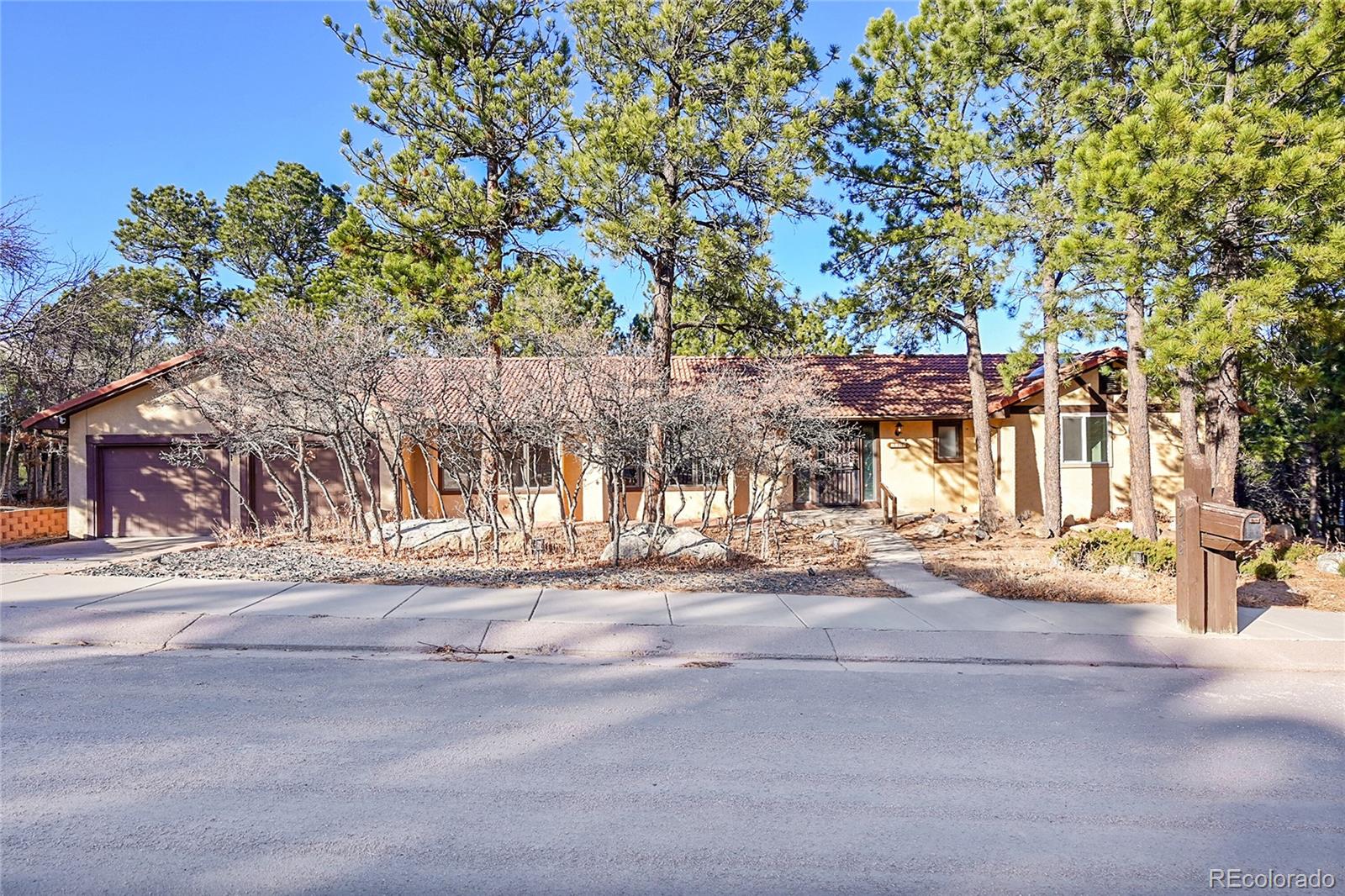 Pinecliff Colorado Springs Home | MLS #: 40617125232  Cliff Point Circle, Colorado Springs Beds: 4 Baths: 4 Price: $699,000