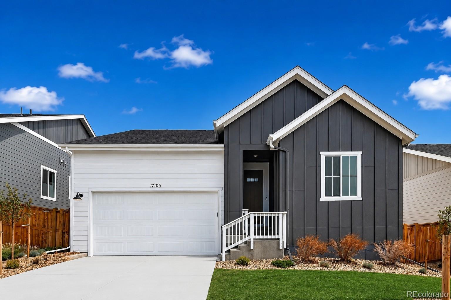  Arvada Home | MLS #: 427436417105 W 92nd Loop, Arvada Beds: 3 Baths: 2 Price: $748,990