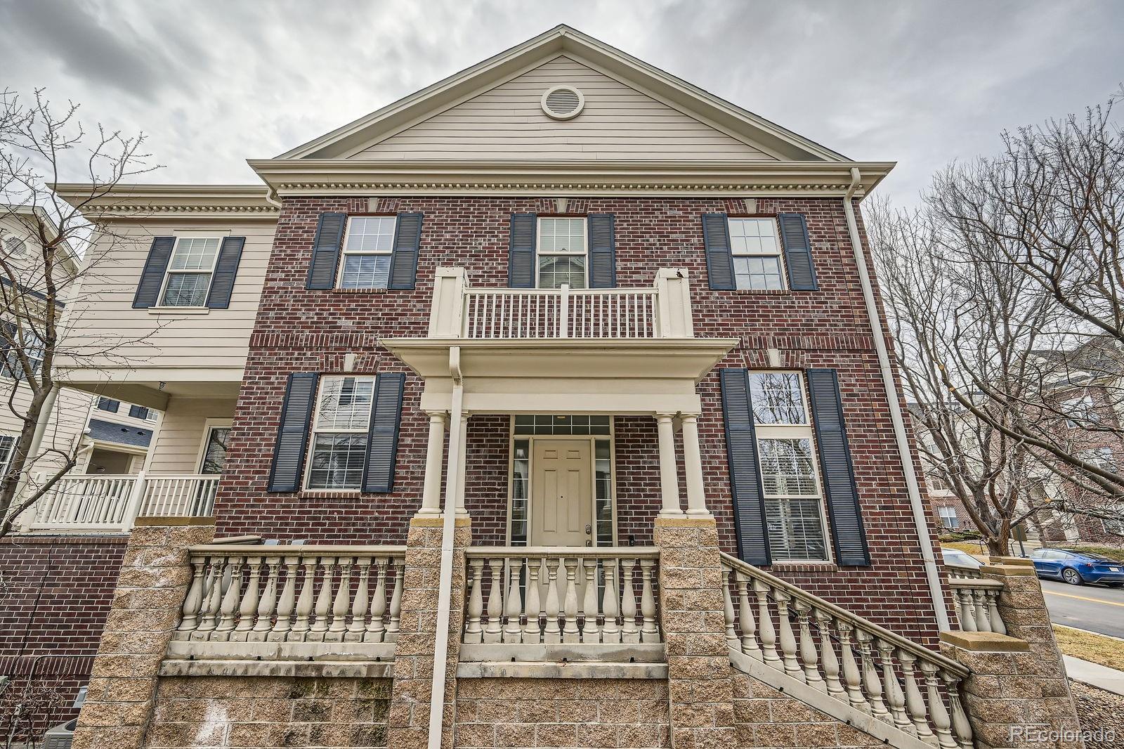3792 S Dallas Street, aurora MLS: 4147925 Beds: 2 Baths: 3 Price: $565,000