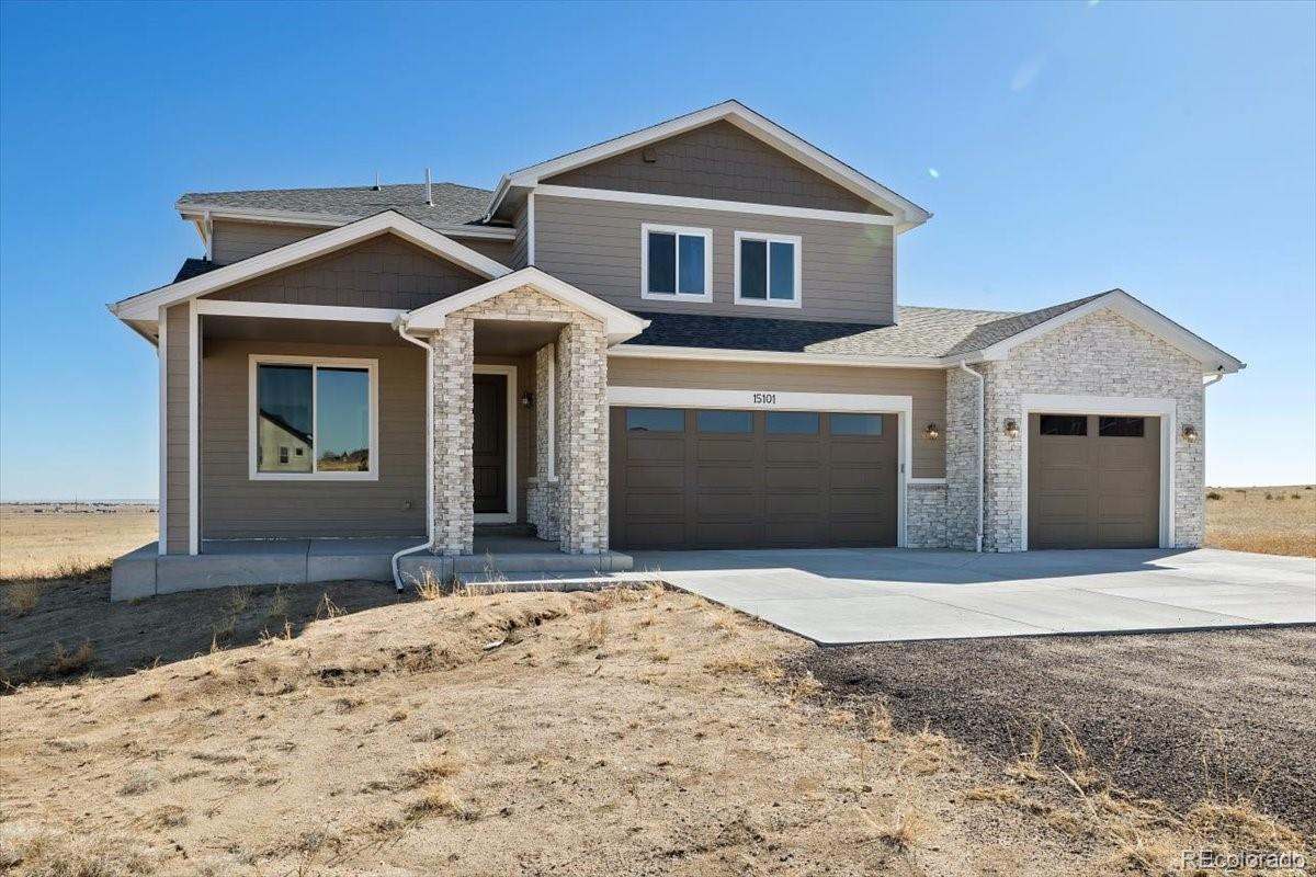  Peyton Home | MLS #: 679382515101  Oscuro Trail, Peyton Beds: 5 Baths: 5 Price: $875,000