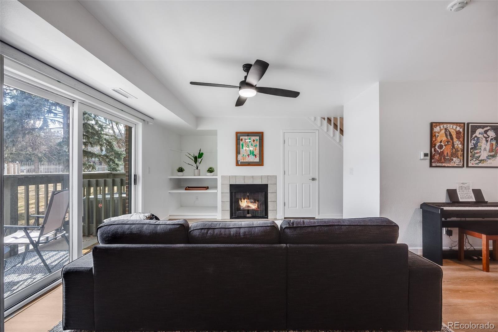 6435 S Dayton Street 103, Englewood  MLS: 3547719 Beds: 3 Baths: 3 Price: $415,000