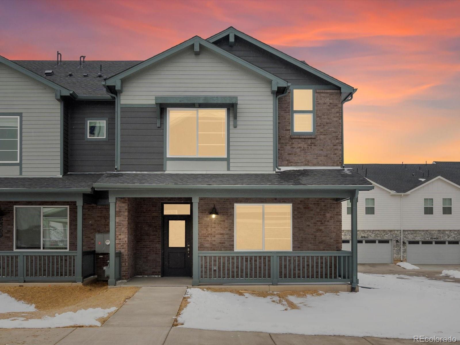 High Point Aurora Home | MLS #: 93843036571 N Malaya Street, Aurora Beds: 3 Baths: 3 Price: $439,990