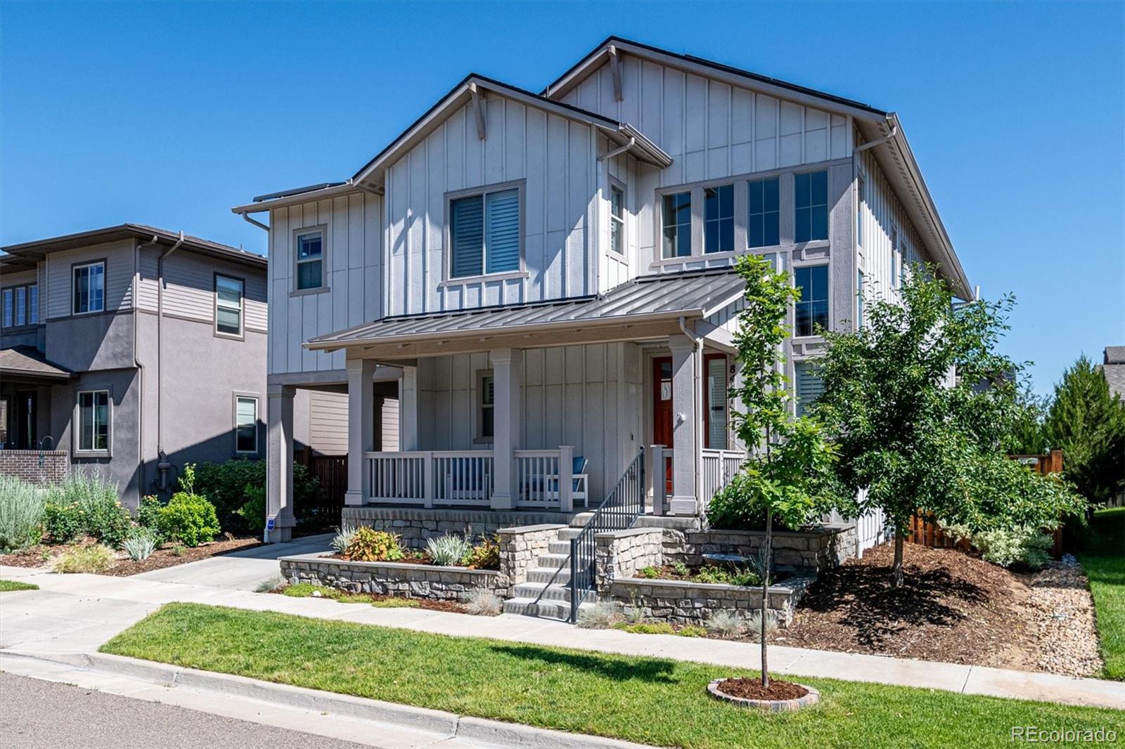 8461 E 54th Drive, denver MLS: 3567648 Beds: 5 Baths: 4 Price: $1,100,000